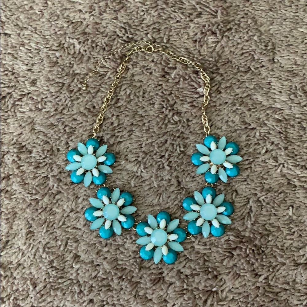 Floral statement necklace
